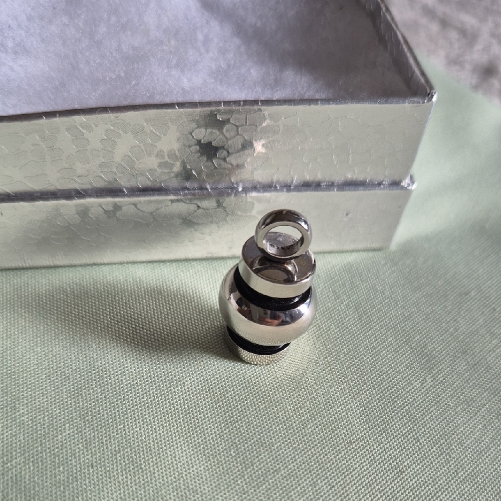 Pendant